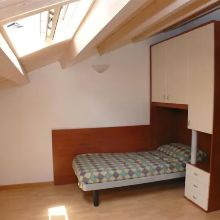 Apartament Shared Pool And Olive Orchard Garden
